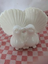 Taubenpaar aus Porzellan , Hochzeitsdekoration