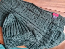 MOSCHINO MÜTZE UND SCHAL dkl