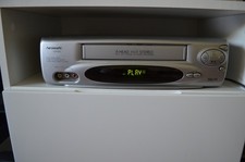 Hanseatic VCR 650 Videorecorder VHS 6 Head - Hi-Fi Stereo  gebraucht inkl. Filme