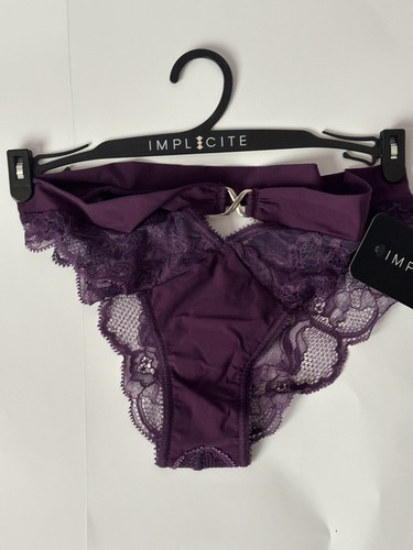 Sexy implicite simone - implicite,