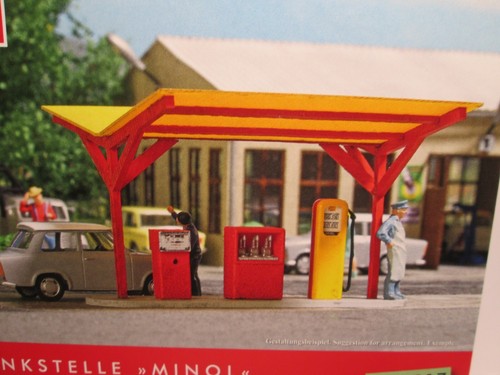Busch 1917 minol tankstelle - busch, h0