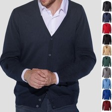 Klassische Strickjacke aus