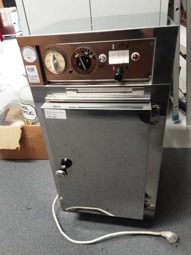 Trockenschrank/