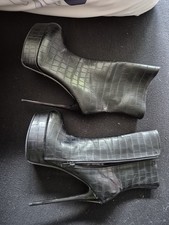 Schwarze Kunstkrokoleder High Heel Stiefeletten, Absatzhöhe 16cm, Größe 44