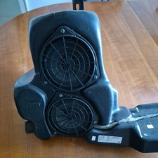 Audi A6 4B Limousine Subwoofer