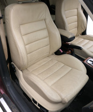 A6 4B Kombi Sitz vorne rechts