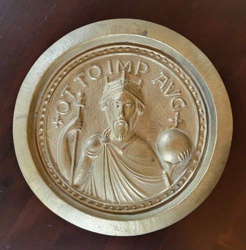 Massives bronzerelief kaiser - bronzerelief,