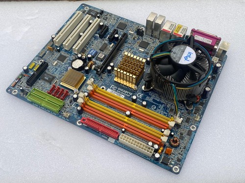 Motherboard gigabyte - motherboard, ~