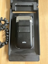 Braun Micron Rasierer mit Etui