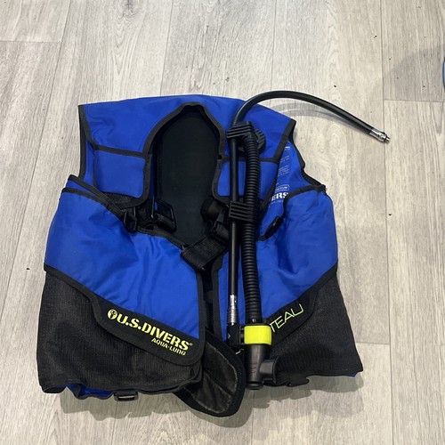 Divers aqua lung cousteau - divers,