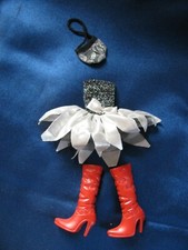 SAMMLUNGSAUFLÖSUNG MONSTER HIGH  KLEIDUNG NICHT ORIGINAL 3