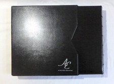 schwarzer Ringbinder ATELIER-EDITION 2002 mit Schutzkassette !!!