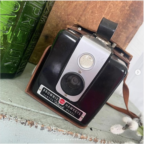 Vintage kodak hawkeye brownie - hawkeye,