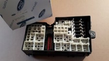 Sicherungskasten Ford Focus II BJ 05-11 C-MAX BJ 03-10 1342985 3M5T14A067BC