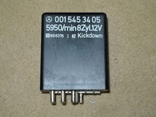 Mercedes  Kraftstoffpumpenrelais KPR 0015453405 8Zyl 12V Kickdown