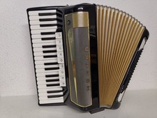 Akkordeon HOHNER Lucia  IV P
