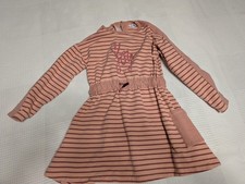 Schönes Winterkleid Von