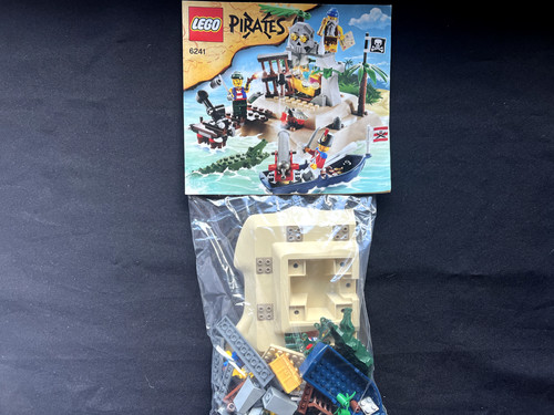 Lego pirates 6241 - 6241, loot