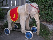 Steiff alter räder elefant - ,