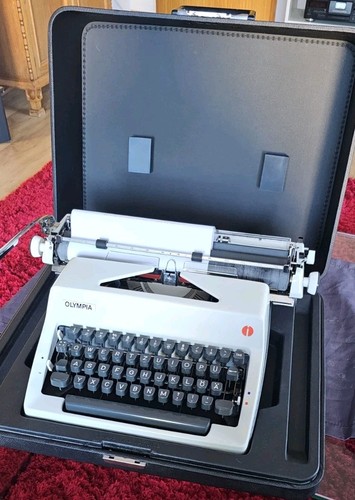 Vintage schreibmaschine - vintage,