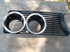 Alfa Romeo Alfetta Kühlergrill rechts guter Zustand