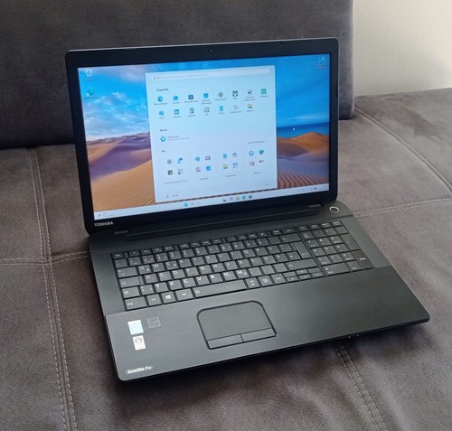 Toshiba satellite c70a 3 - , 17.3"