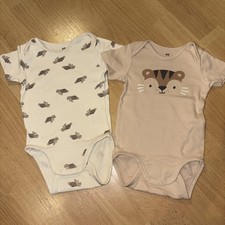 2 x H&M bodys Body Gr. 74 beige braun Kurzarm Kurzarmbody kurzarmbodys Baby 