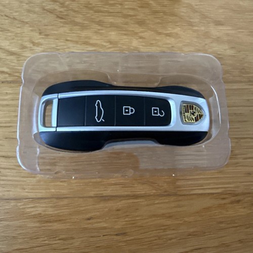 Porsche usb stick - porsche, flash
