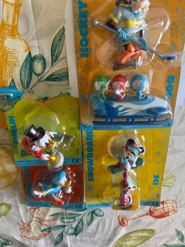 Mickey minnie mouse donald - mickey,