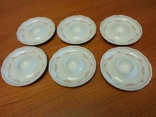 6 Eierbecher mit Ablage