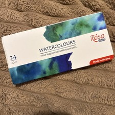 Rosa Studio Aquarelle 24