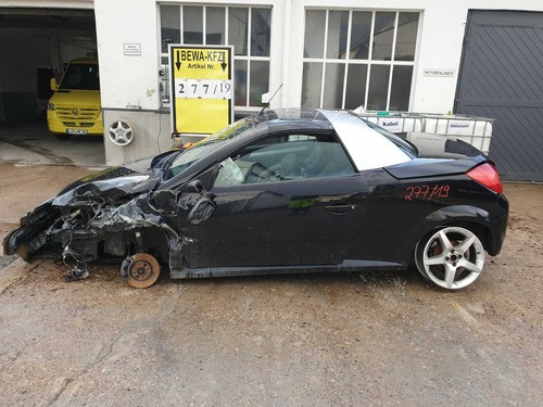 Schlachtfest opel tigra - opel,