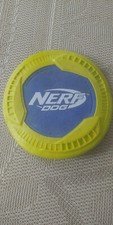 Nerf - Frisbee - Dog - Hund - Megatron 23cm Disc schwimmfähig schwimmen