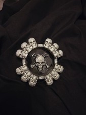 💀 Silberner Totenkopf
