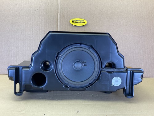 Audi subwoofer - b9,