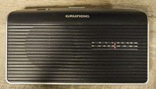 Tragbares Radio Grundig Music 60 Batterie- & Netzbetrieb