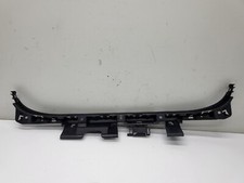 BMW E91 320d - Halter Führung Stoßstange hinten mitte 7127720 (04)