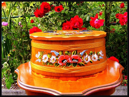 Handbemalter brotkasten - handbemalter,