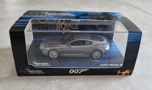 James bond 007 aston martin - james,