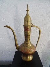 Orientalische Langhalskanne