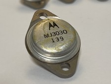 MJ3030 - MOTOROLA  Transistor - TO-3 - NOS
