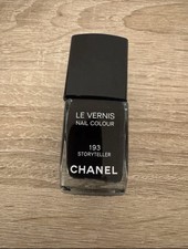 CHANEL Nagellack Schwarz