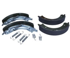 Brake shoe set, trailer
