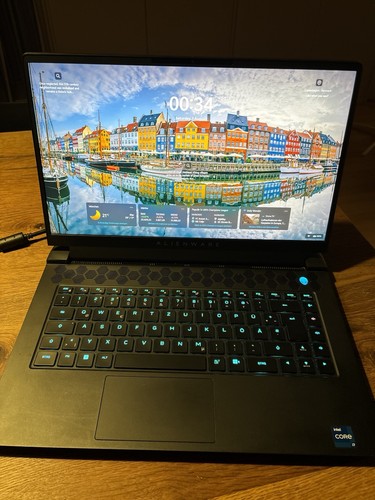 Dell alienware m15 - dell,