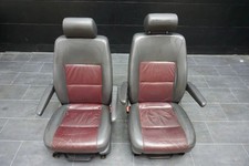 VW T5 Multivan SITZ Sitze vorne links rechts Leder Schwarz Armlehne Concert Rot