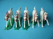 Timpo 5 Pferde Horses weiss