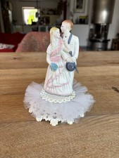 Hochzeitstortenfigur Vintage m. Spitze Brautpaar Mid Century Tortenaufsatz Italy