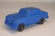 NP Norddeutsche Plastik Germany Mercedes 250 blau 2 Vinyl / Gummi #761