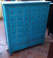 Antiker Apothekerschrank