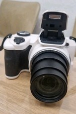 Fujifilm FinePix S8600 36x